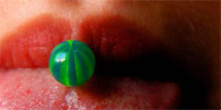 Piercing &agrave; la langue