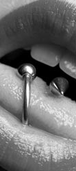 Piercing à la langue 3